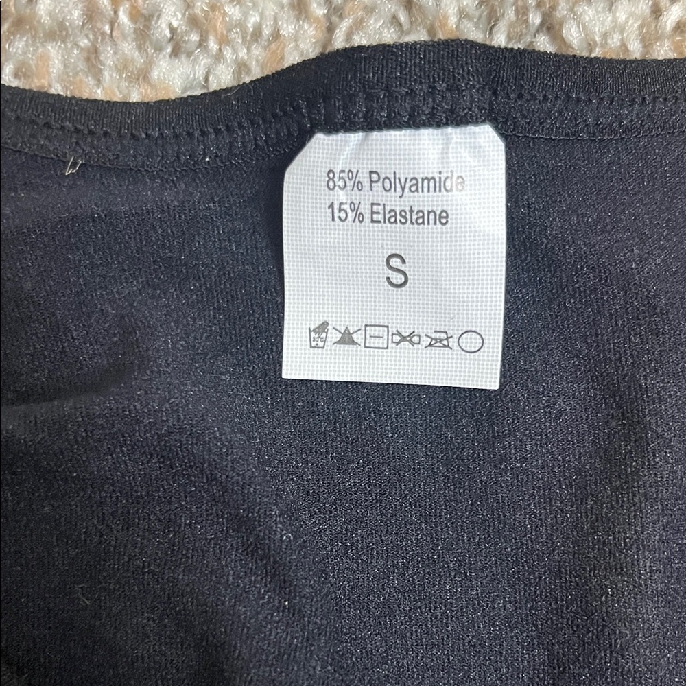 Classic‎ Black Long Sleeve Kids Bodysuit - Picture 2 of 3